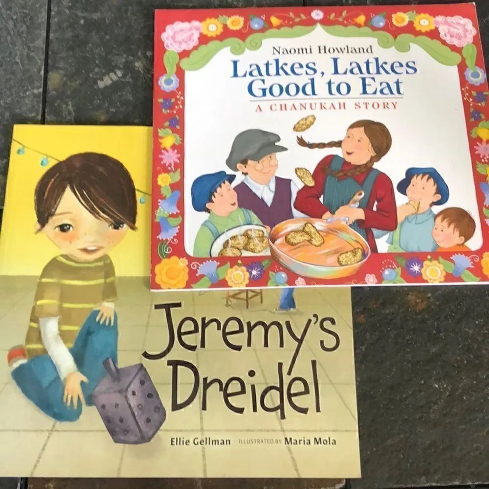 2 children’s Chanukah Books